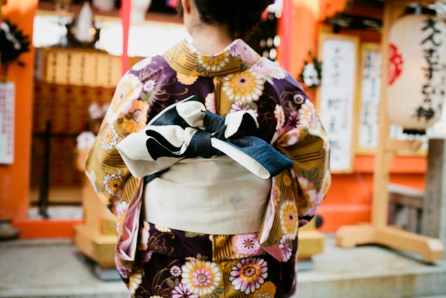 Traditional Japanese kimono - the cat you and us