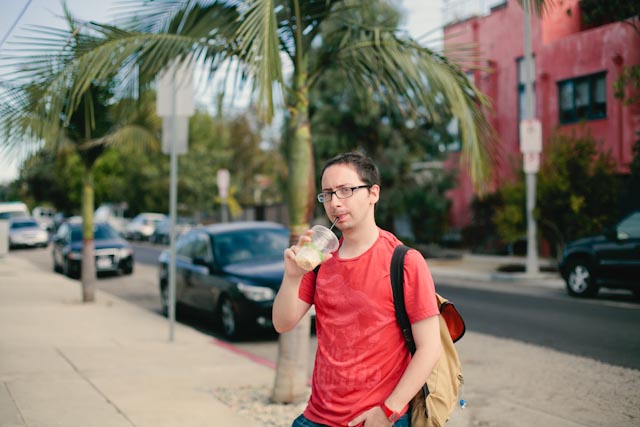 Venice beach iced chai - The cat, you and us