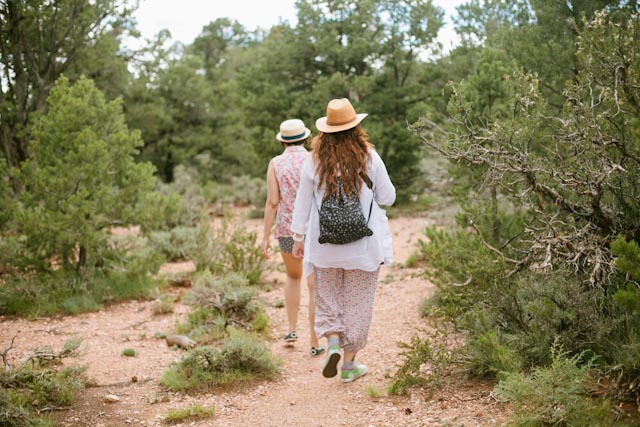 Anna & Damaris Grand Canyon - The cat, you and us