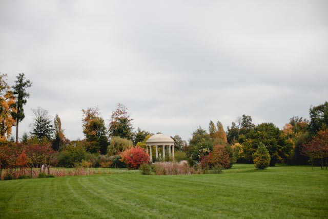 Le petit trianon gardens - The cat, you and us