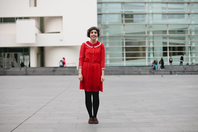 Damaris at Macba front entrance - The cat, you and us