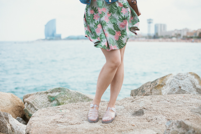 Jelly shoes & tropical skirt - The cat, you and us