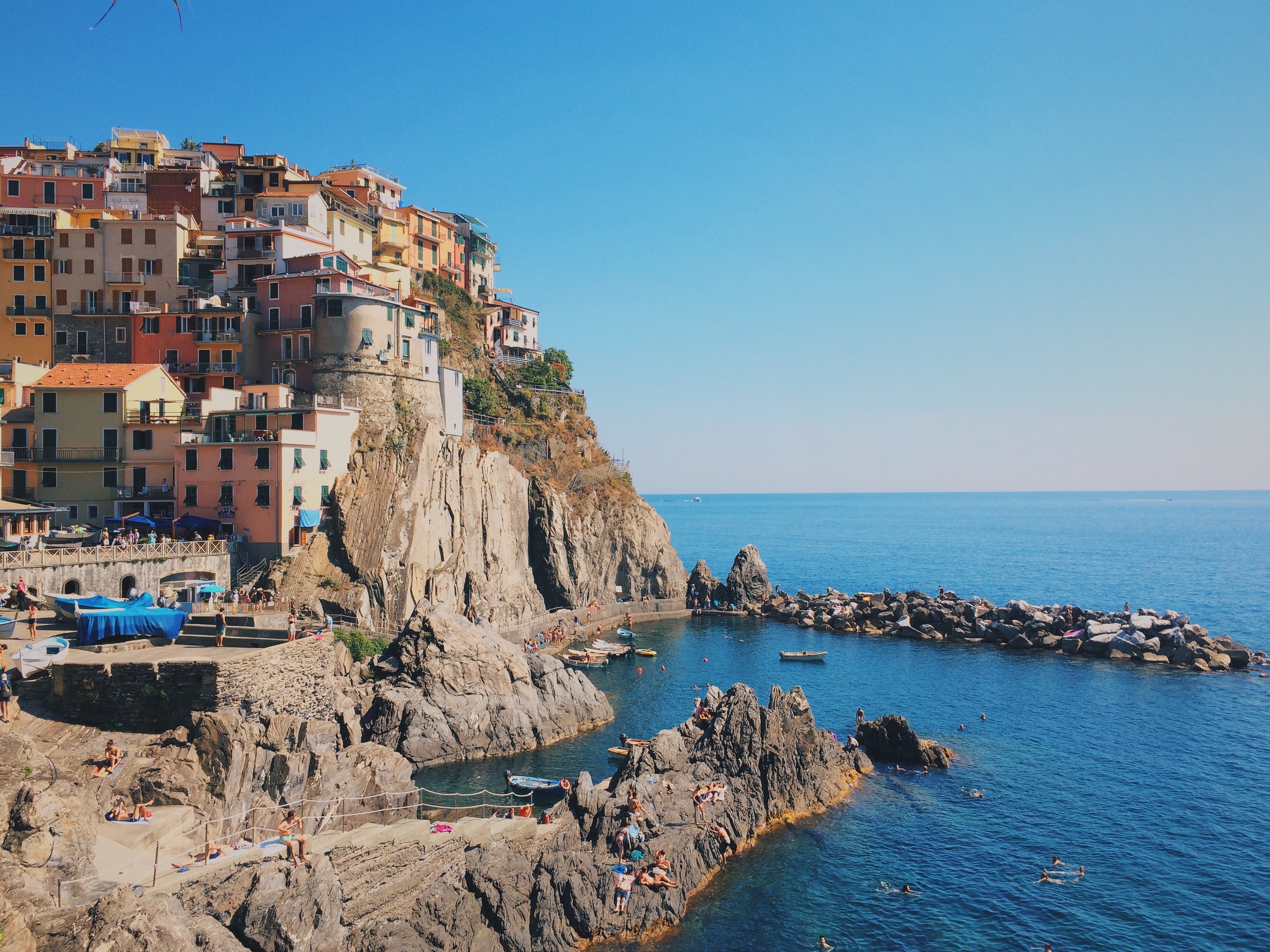 Cinque Terre: the sneak peek - The cat, you and us