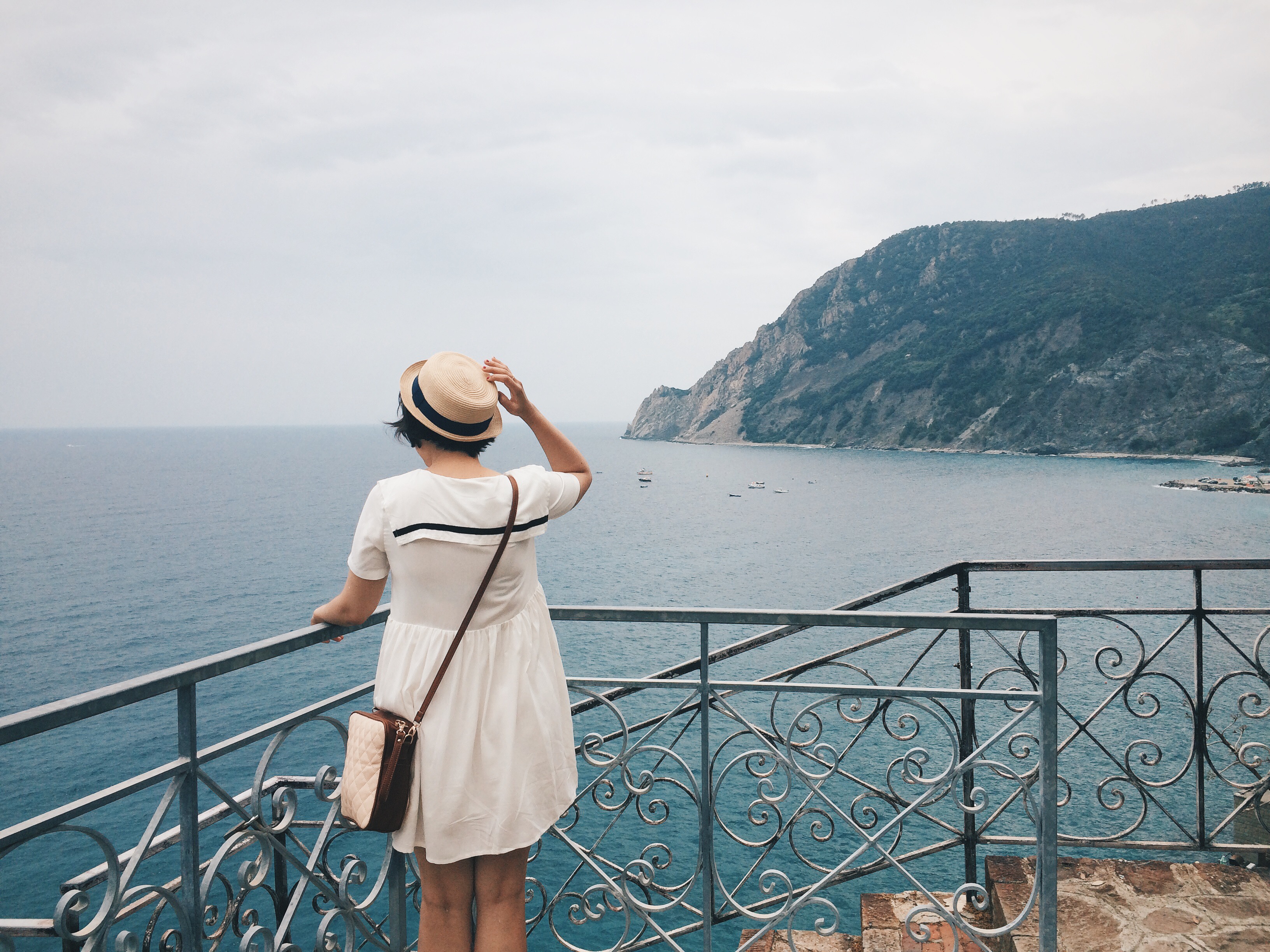 Cinque Terre: the sneak peek - The cat, you and us