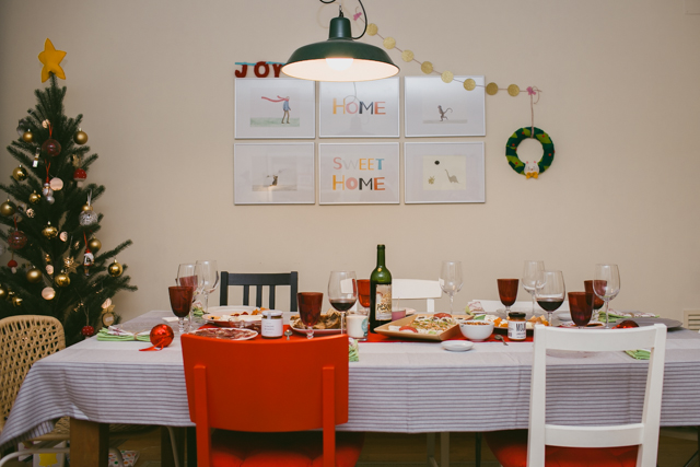 Christmas table 2015 - Th cat, you and us