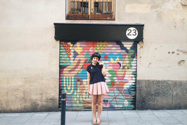 Colorful murals in Gracia - The cat, you and us