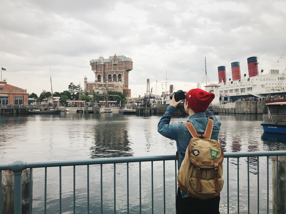 Tokyo Disney sea - The cat, you and us