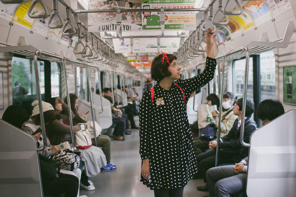 Yamanote line Tokyo - The cat, you and us