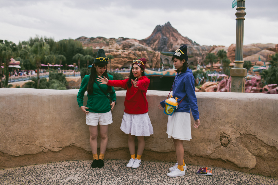 Tokyo DisneySea - The cat, you and us