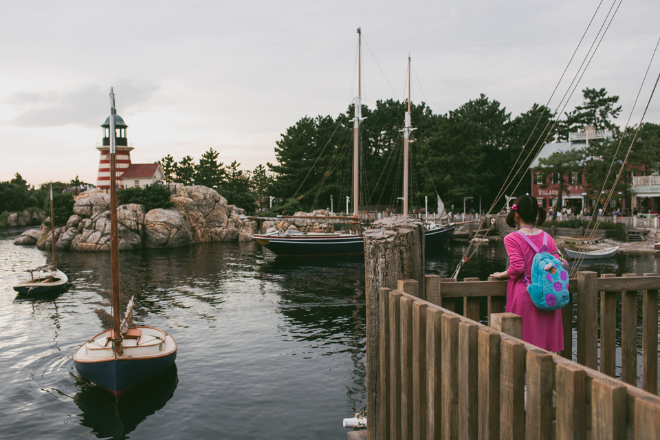 Tokyo DisneySea - The cat, you and us