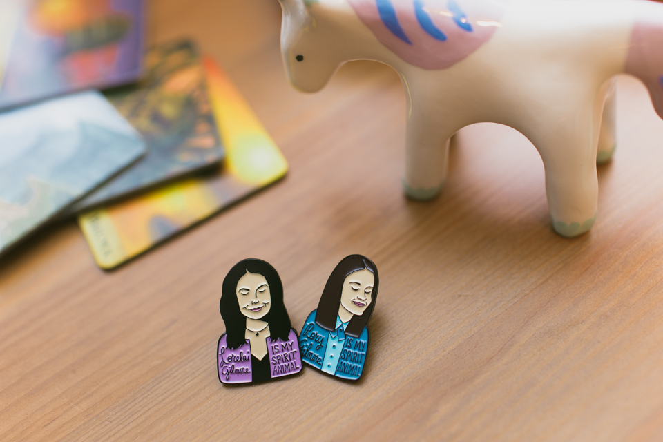 Christmas 2016 gifts Lorelai & Rory pins - The cat, you and us