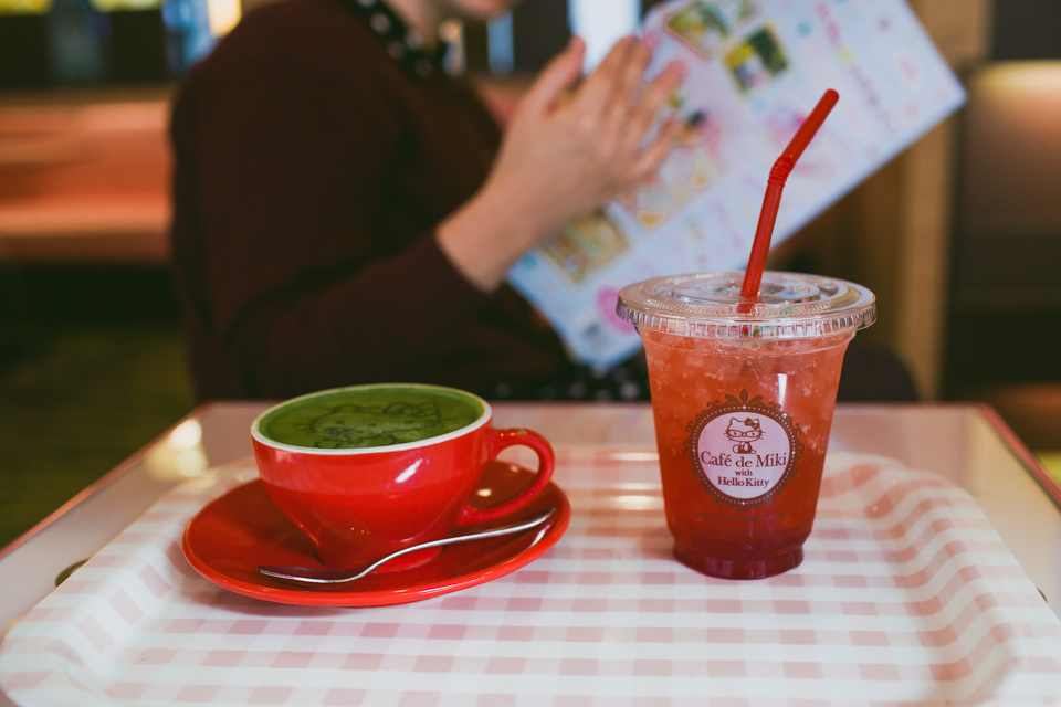 Hello Kitty Café Himeji - The cat, you and us