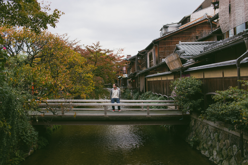 Kyoto canals - The cat, you and us