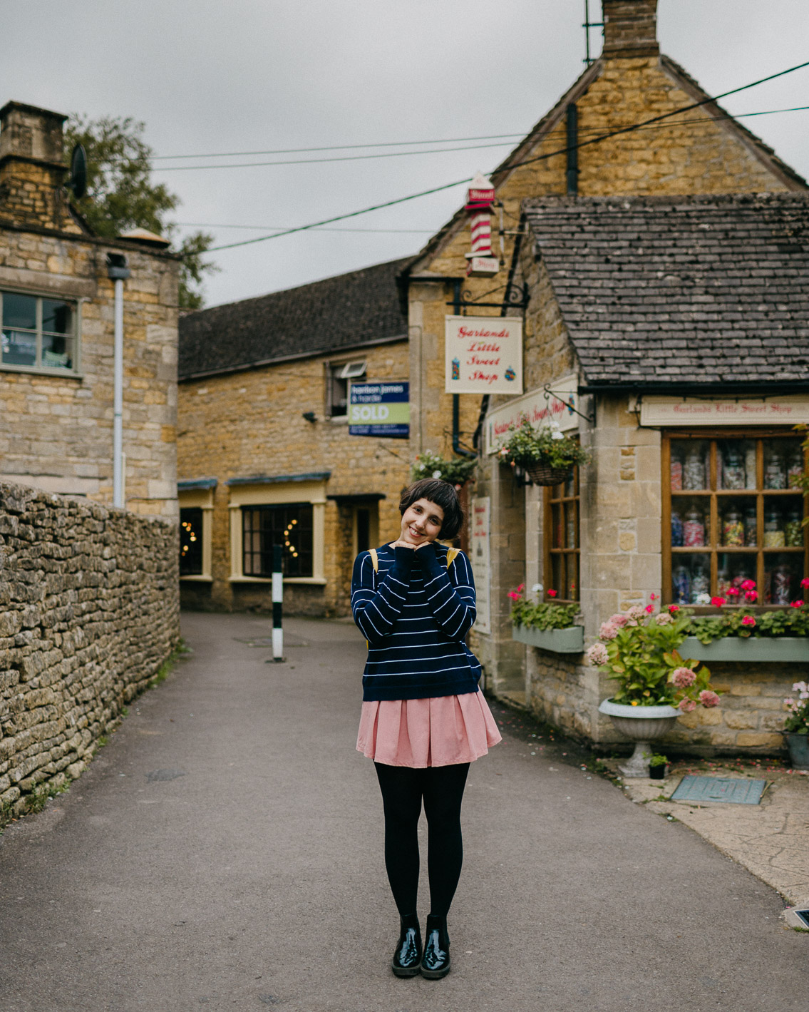 Bourton on the water - The cat, you and us