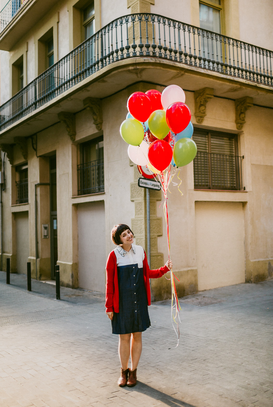 Up inspired photoshoot - The cat, you and us