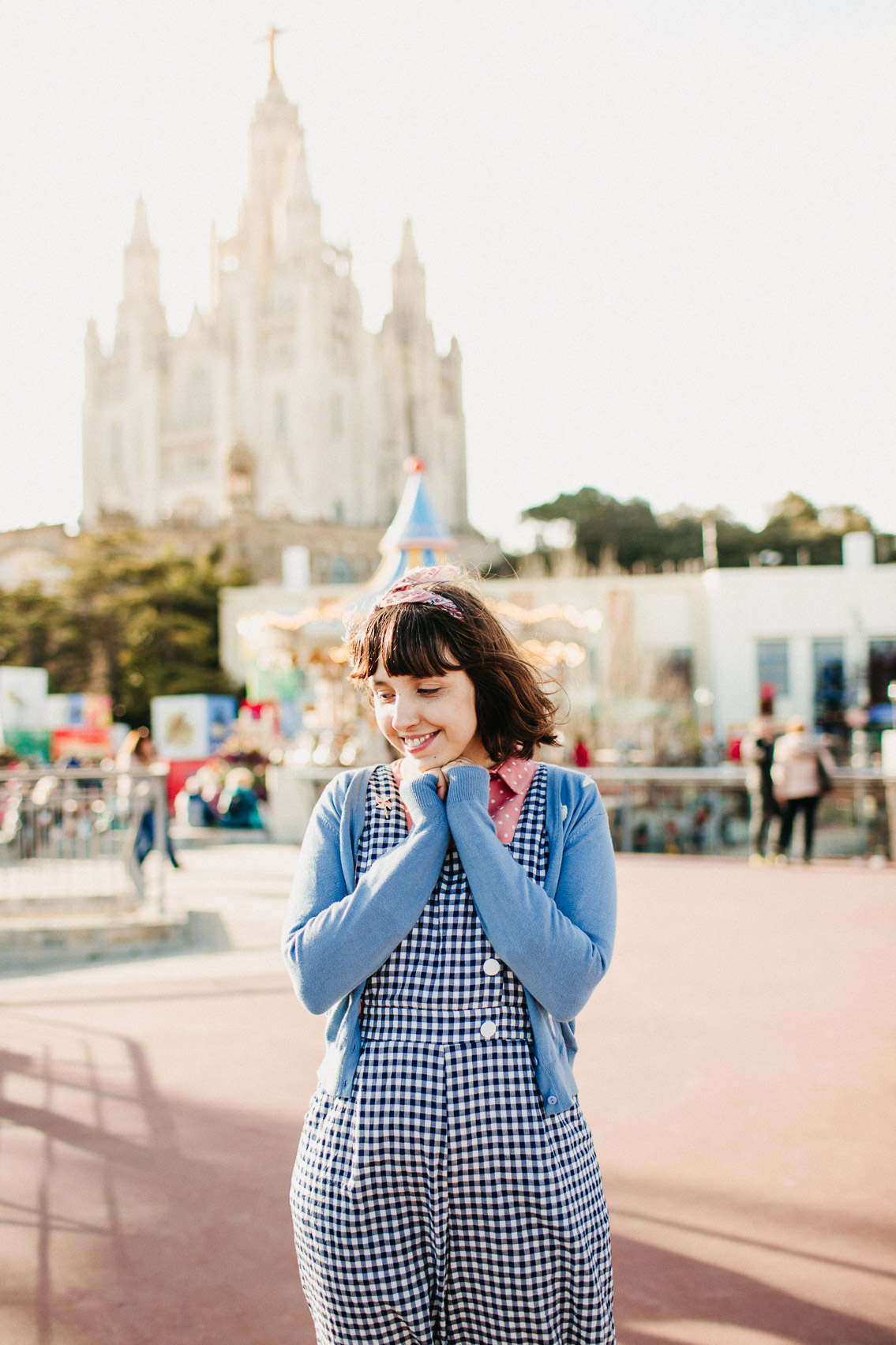 Tibidabo outfit - The cat, you and us