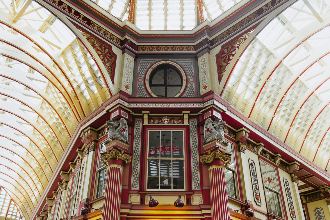 Leadenhall market - The cat, you and us