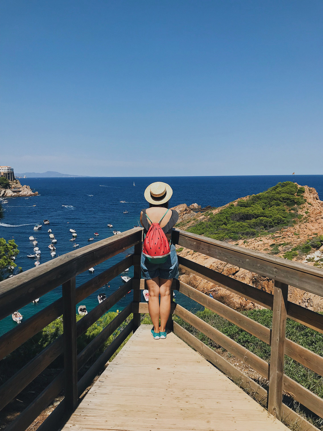 Camí de Ronda Begur - The cat, you and us