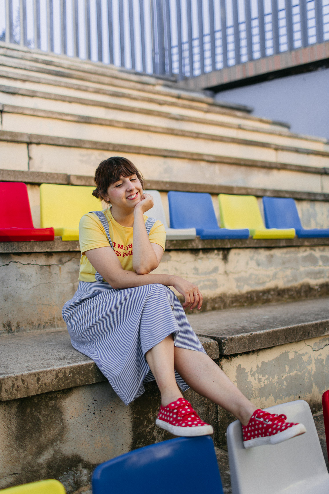 Birthday colorful chairs stadium Barcelona - The cat, you and us