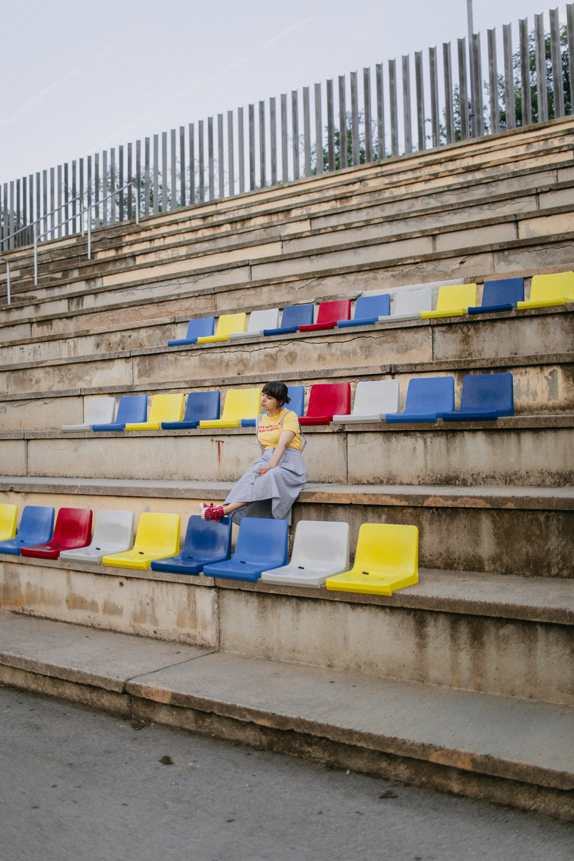 Birthday colorful chairs stadium Barcelona - The cat, you and us