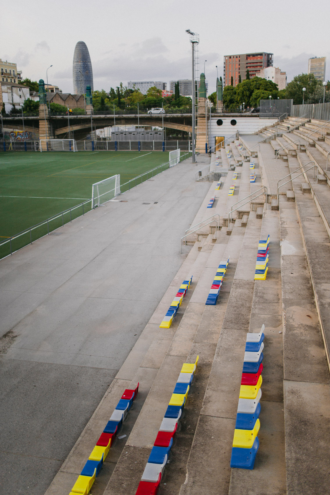 Birthday colorful chairs stadium Barcelona - The cat, you and us