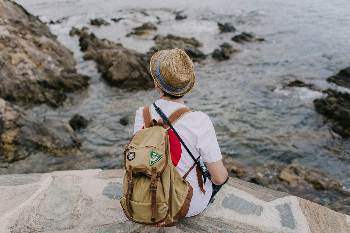 Collioure seaside - The cat, you and us