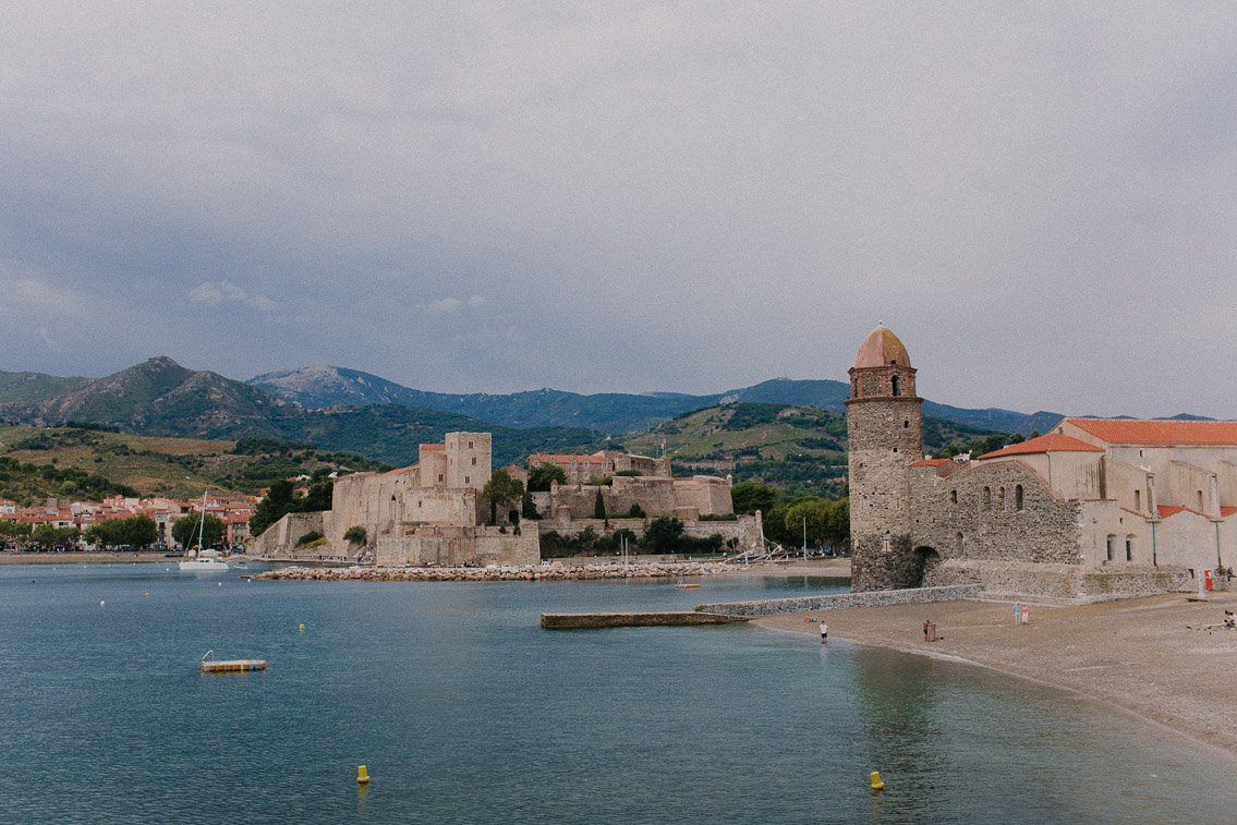 Collioure - The cat, you and us