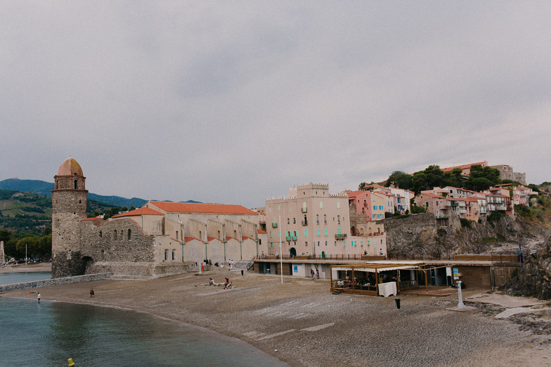 Collioure - The cat, you and us