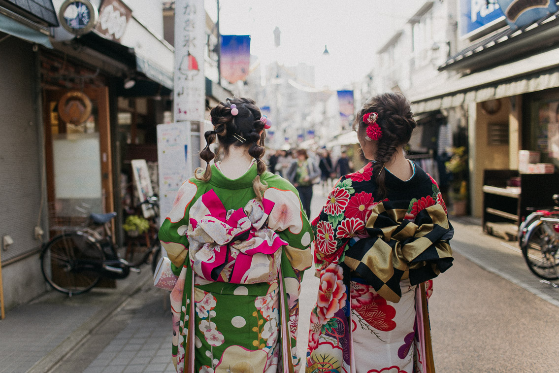 Yanaka Ginza - The cat, you and us