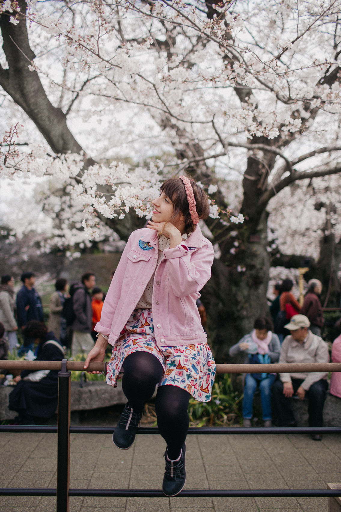 In Hand Tokyo Disney Minnie Ears Cherry Blossom Light Pink Headband 2021 Sakura 