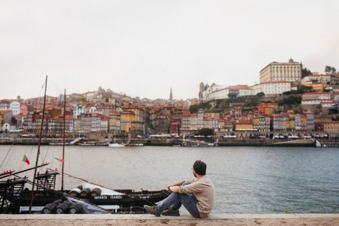 Ribeira Porto - The cat, you and us