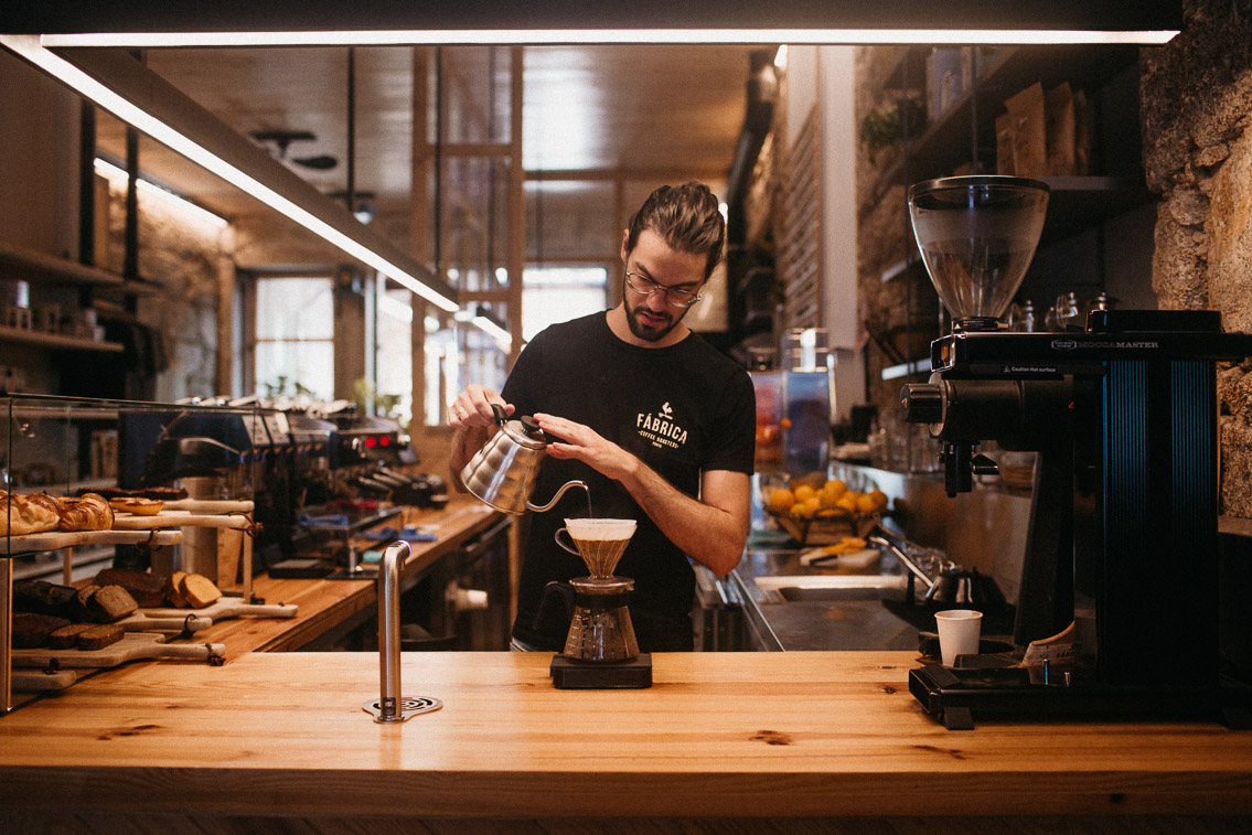 Fábrica Coffee Roasters Porto - The cat, you and us