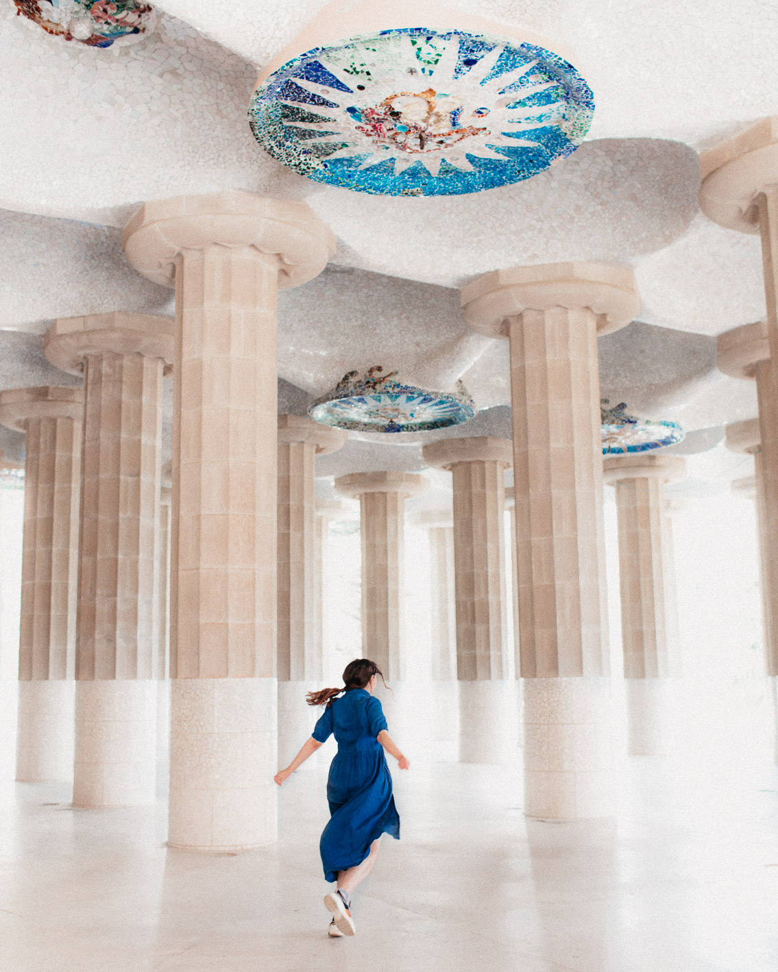 Park Guell Barcelona 2020 - The cat, you and us