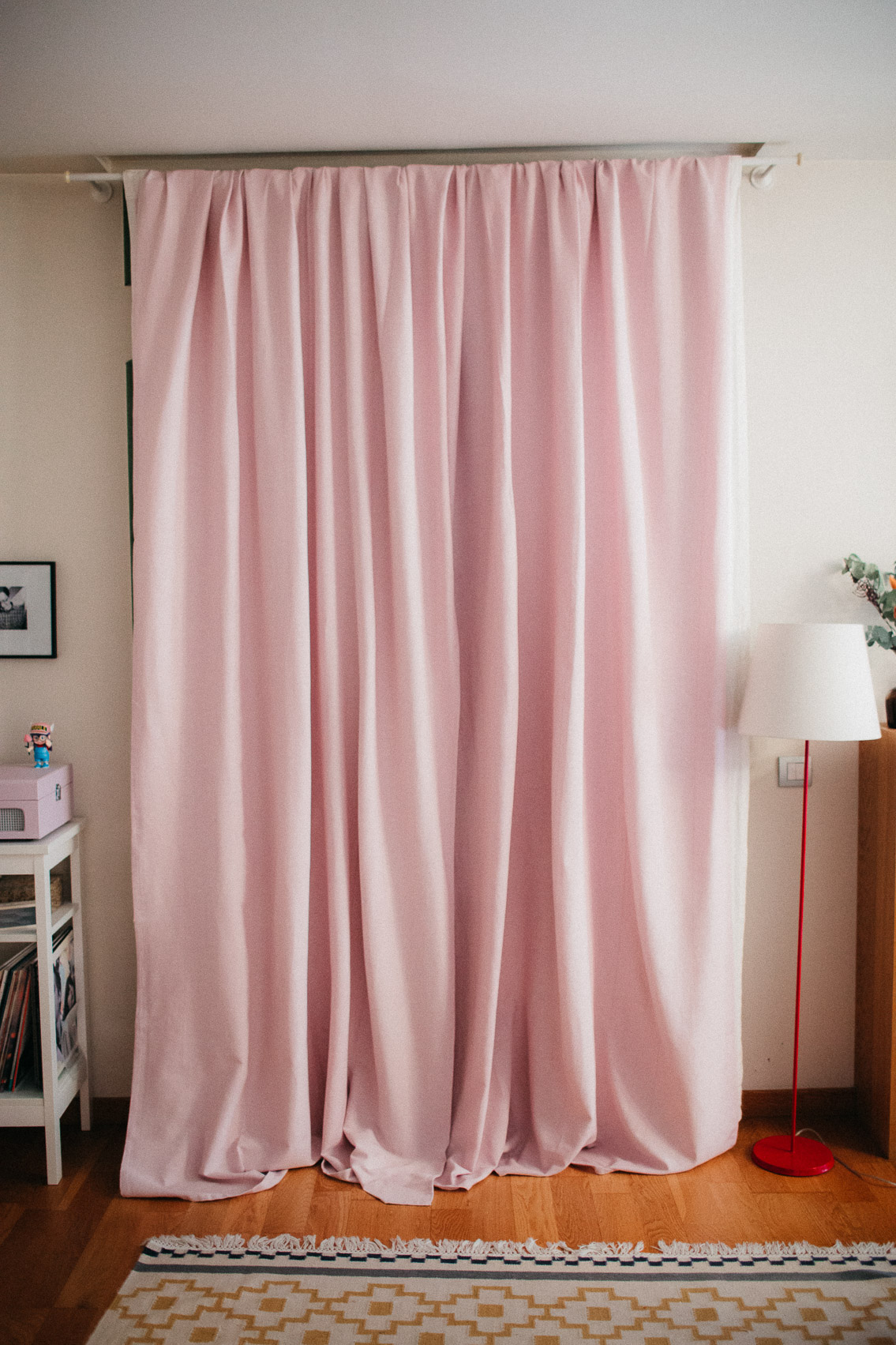 Pink curtains, pastel home - The cat, you and us