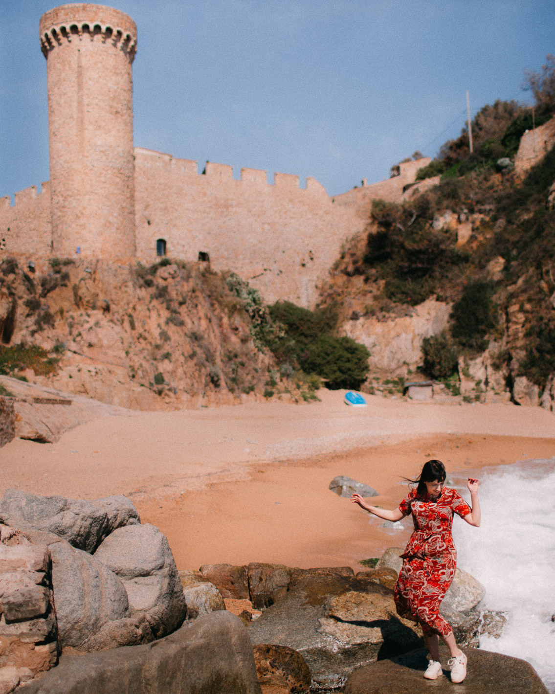 Tossa de Mar Es Codolar - The cat, you and us