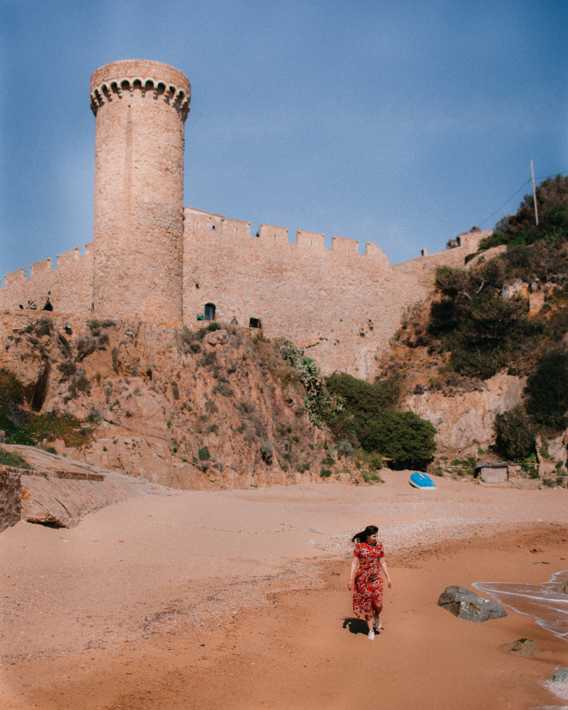 Tossa de Mar Es Codolar - The cat, you and us